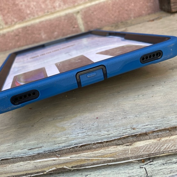 14.6" SAMSUNG GALAXY ULTRA CASE HOLDER & 360 ROTATING HAND STRAP & STAND - Picture 3 of 9